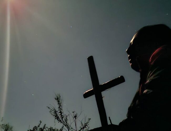 Sob ataque de pistoleiros, Guarani Kaiowa retomam área de agropecuária para cobrar demarcação e combater a fome