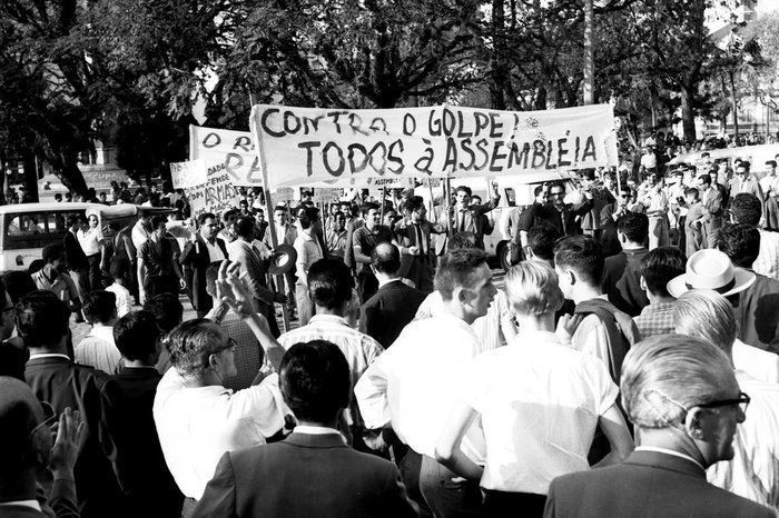 Golpes no Brasil (IV): Uma d&eacute;cada de cerco - Outras Palavras